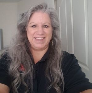 Meet your Posher, Debbie